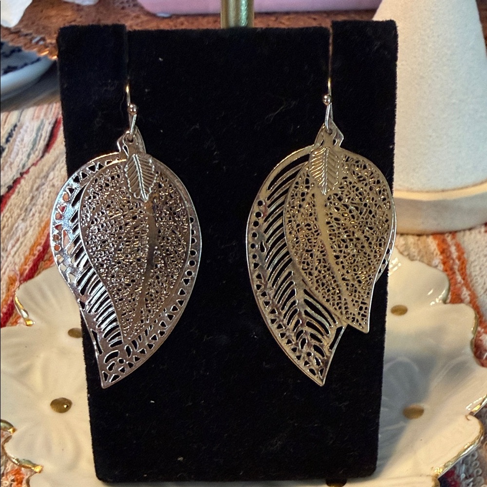 Elegant Silver Leaf Earrings